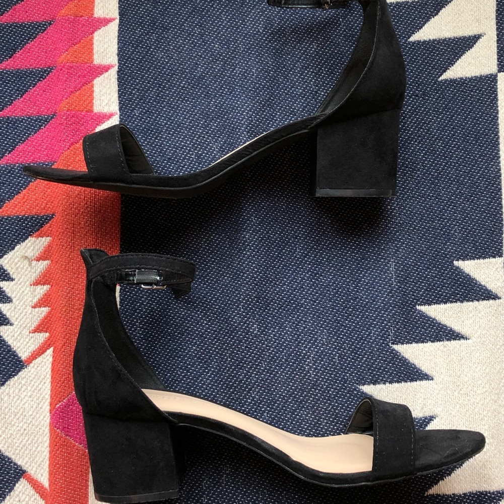 Stealth Black Heals - image 3